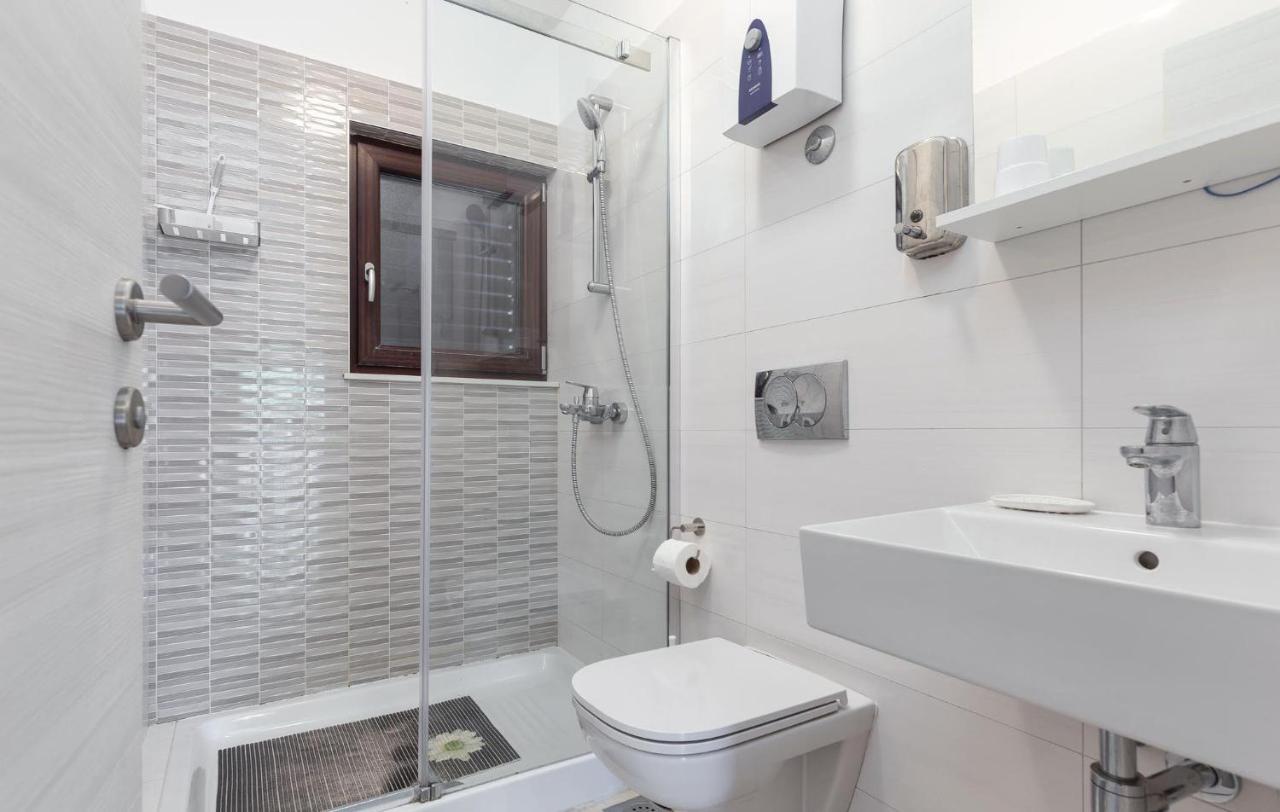 Mirko Apartment Porec Ngoại thất bức ảnh