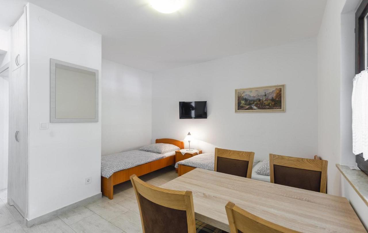 Mirko Apartment Porec Ngoại thất bức ảnh
