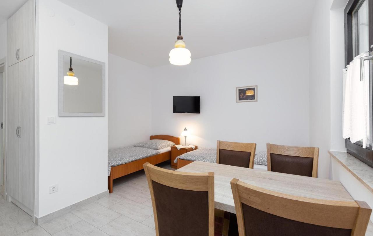 Mirko Apartment Porec Ngoại thất bức ảnh